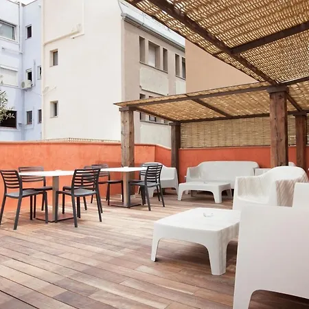 Colon Deluxe Con Piscina Cerca Del Mar Barcelona