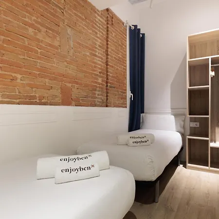 Colon Deluxe Con Piscina Cerca Del Mar * Barcelona