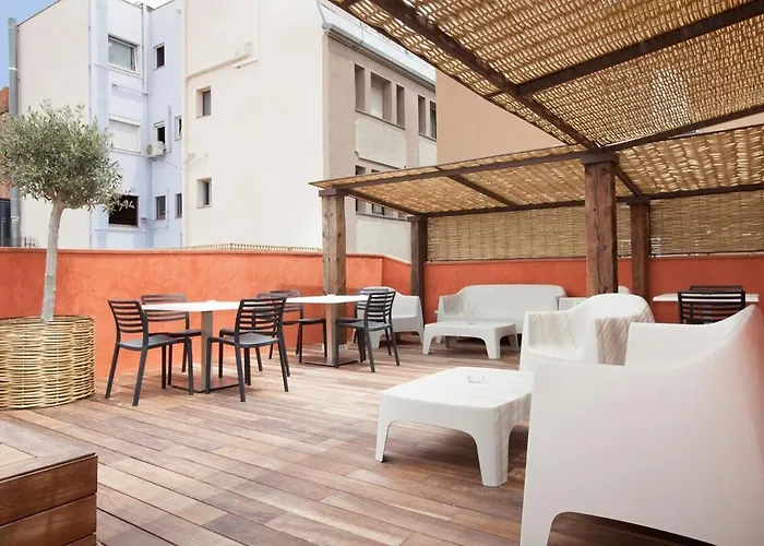 Colon Deluxe Con Piscina Cerca Del Mar Βαρκελώνη