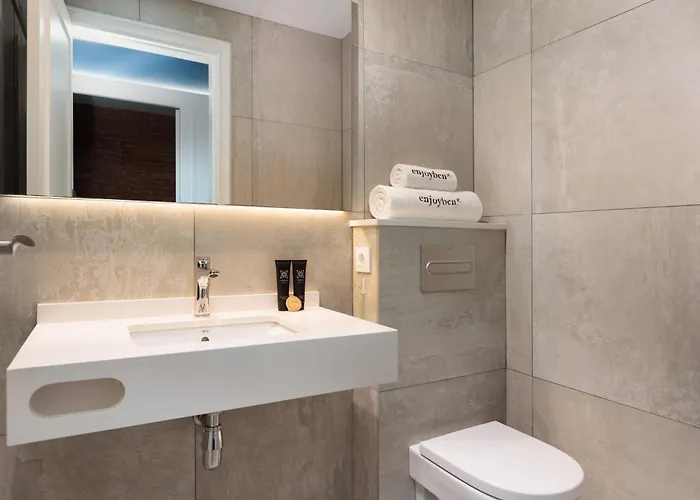 Colon Deluxe Con Piscina Cerca Del Mar